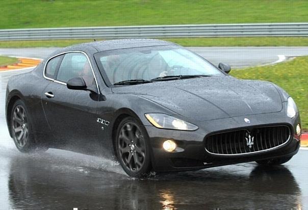 Der Maserati GranTurismo kostet 112280 Euro.